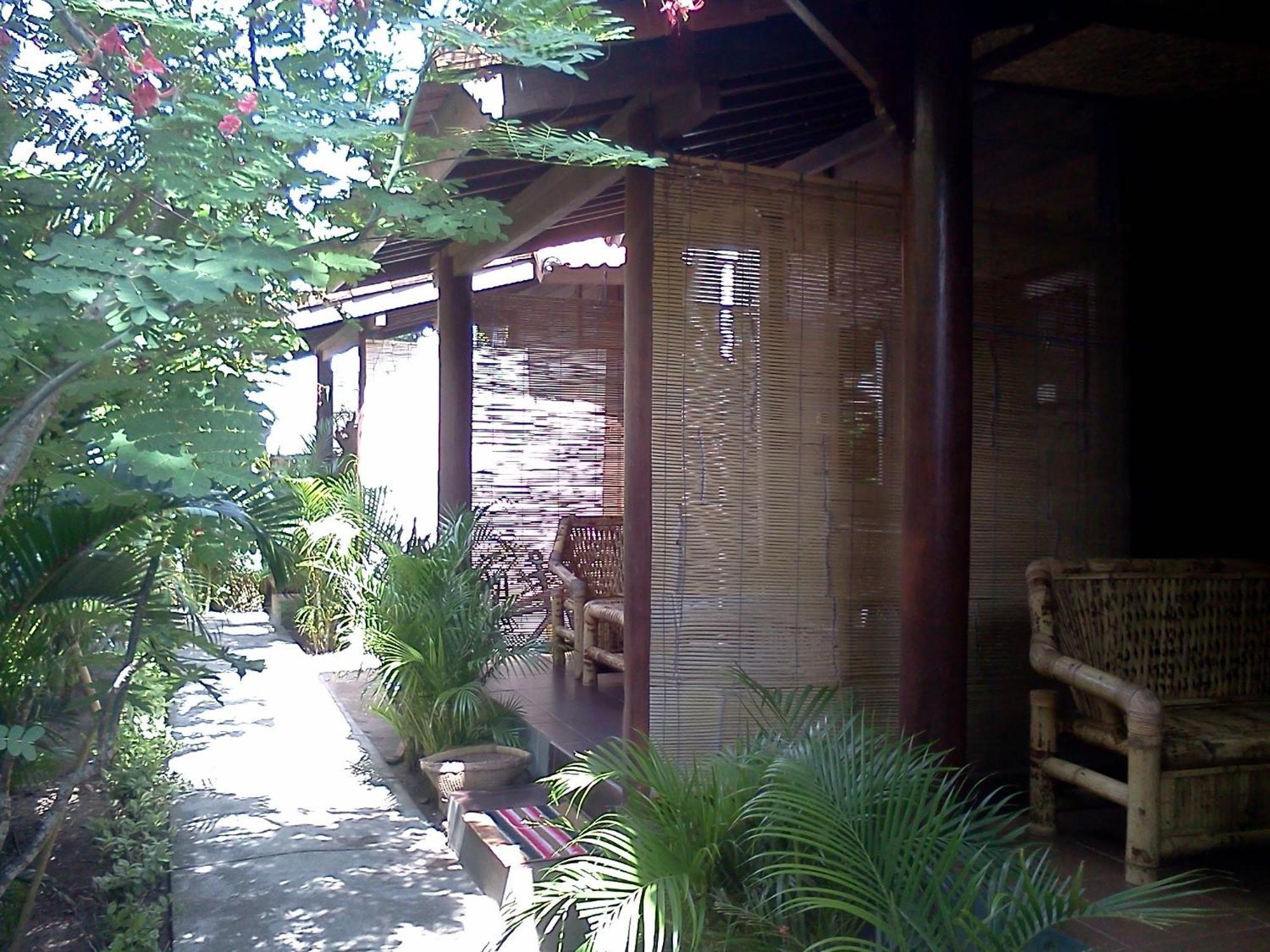 Alexyane Paradise Bungalow Gili Trawangan Extérieur photo
