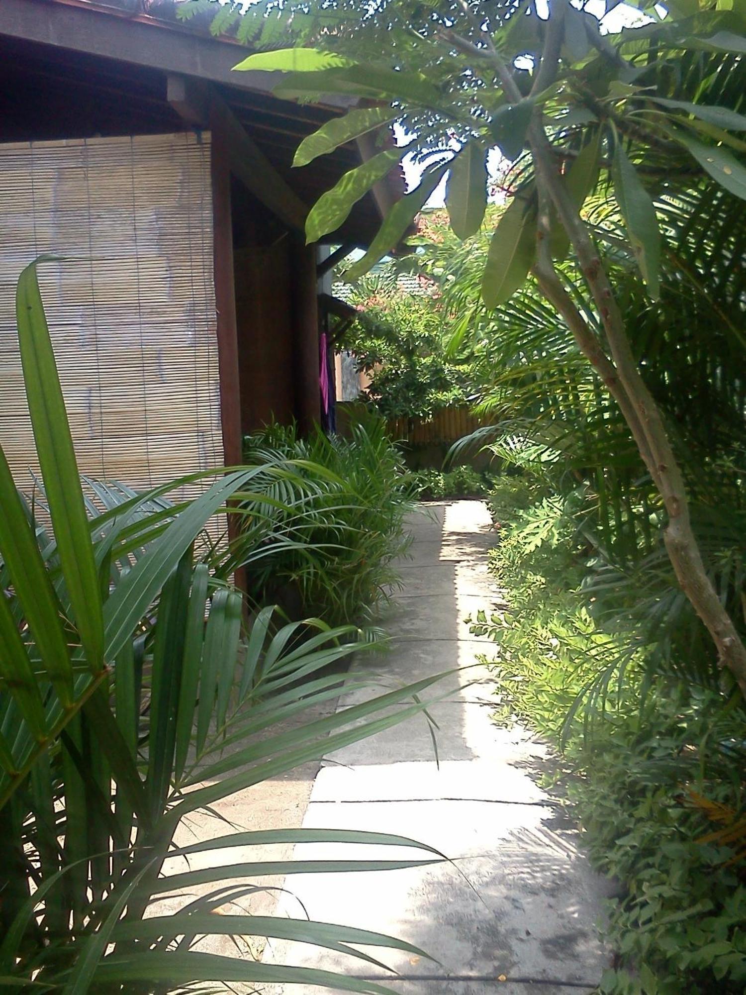 Alexyane Paradise Bungalow Gili Trawangan Extérieur photo